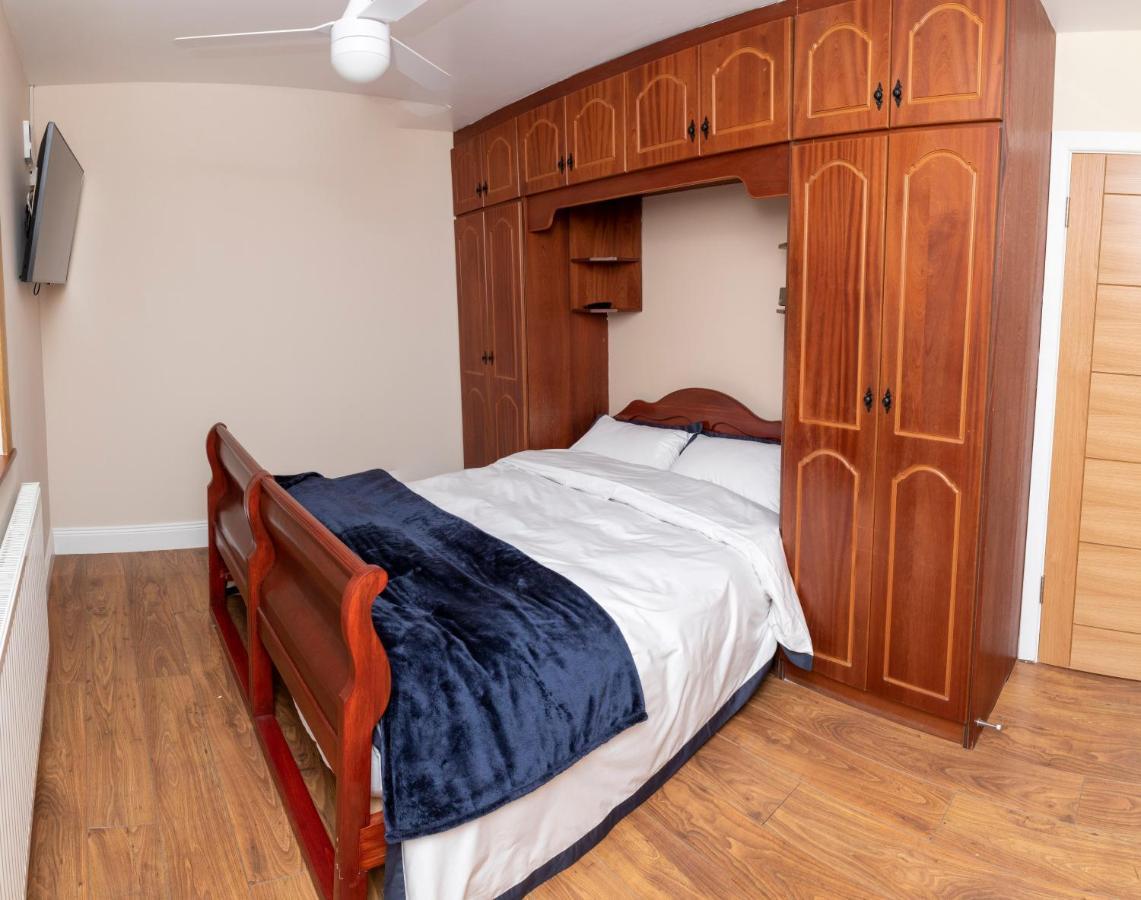 3 Bed Renovated Cottage Carramore Lake, Belmullet Ballina  Exteriér fotografie